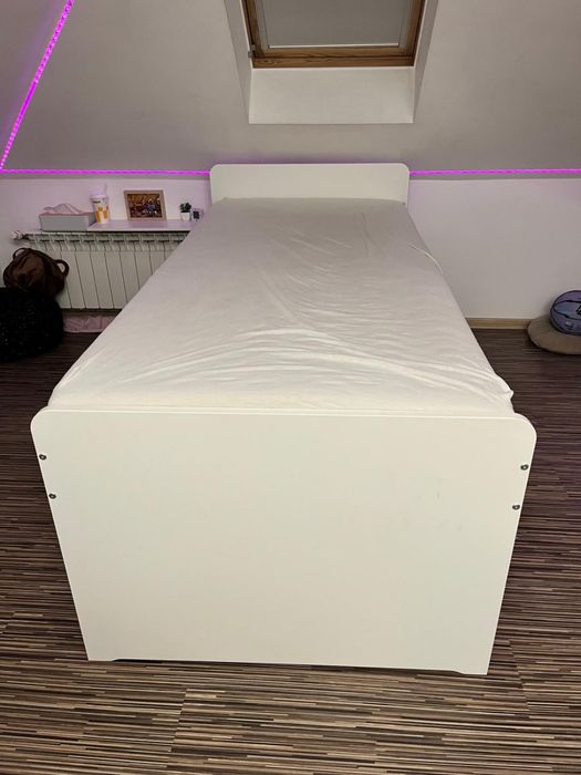 Łóżko Ikea 90x200