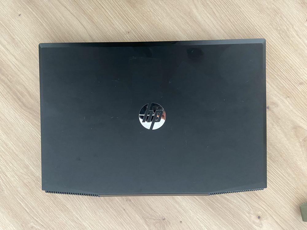 HP Pavilion Gaming Laptop 15-cx0010np - Avariado