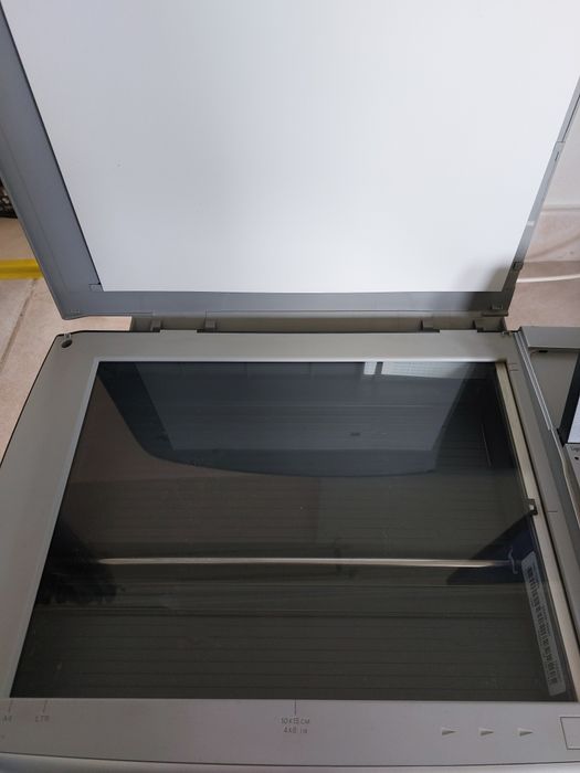 Impressora HP2610, liga mas dá erro de scanner.