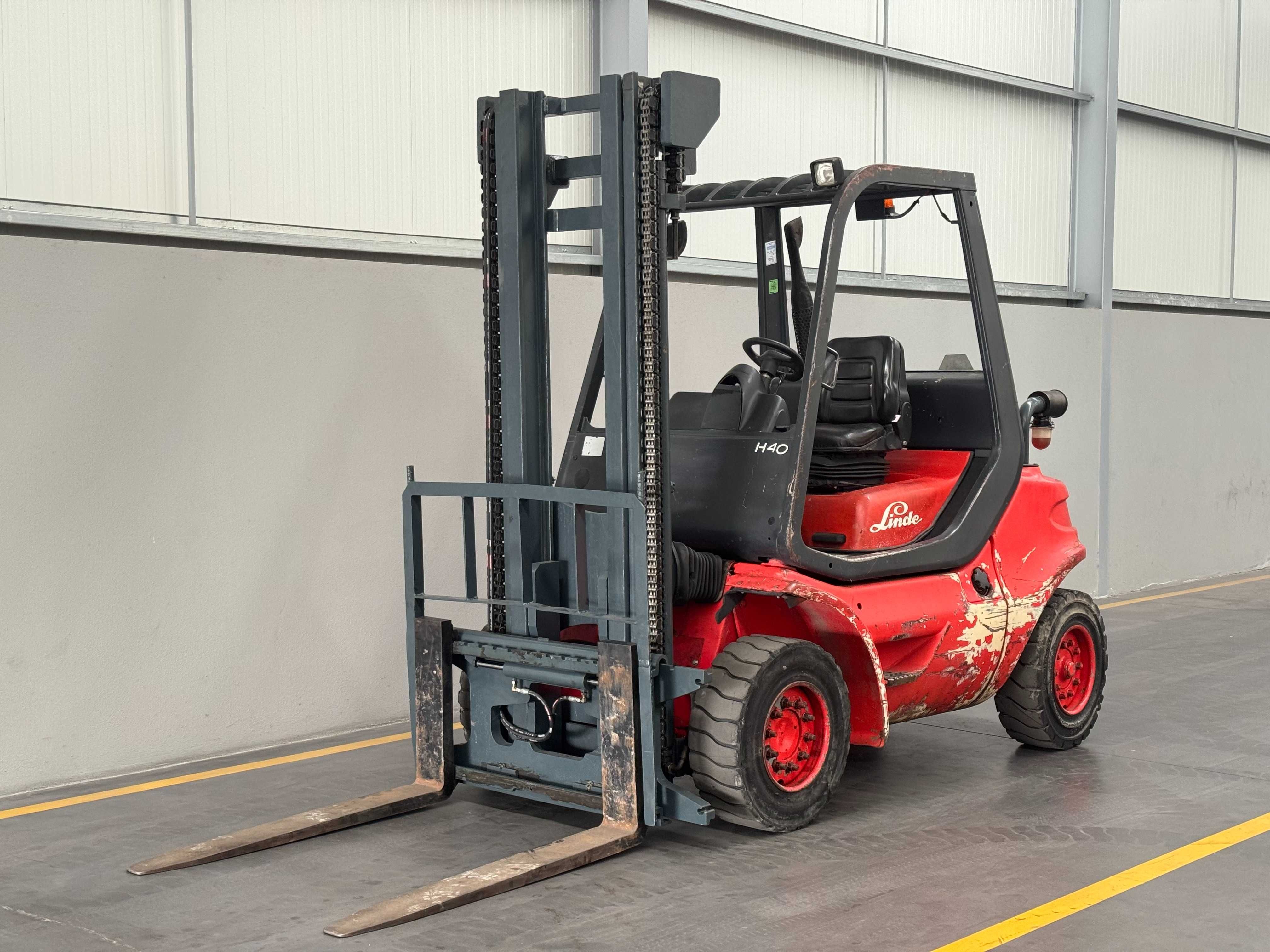 Empilhador Linde 4.0t - Diesel