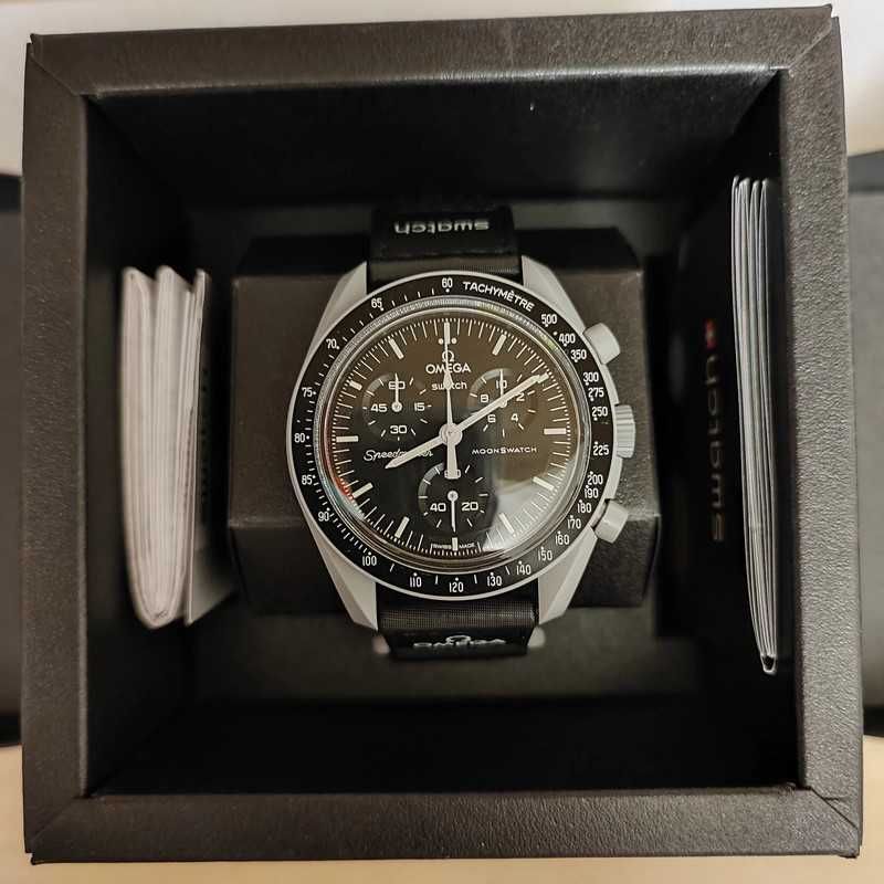Omega x Swatch Bioceramic Czarny: Trudny dla Kosmicznych Wypraw