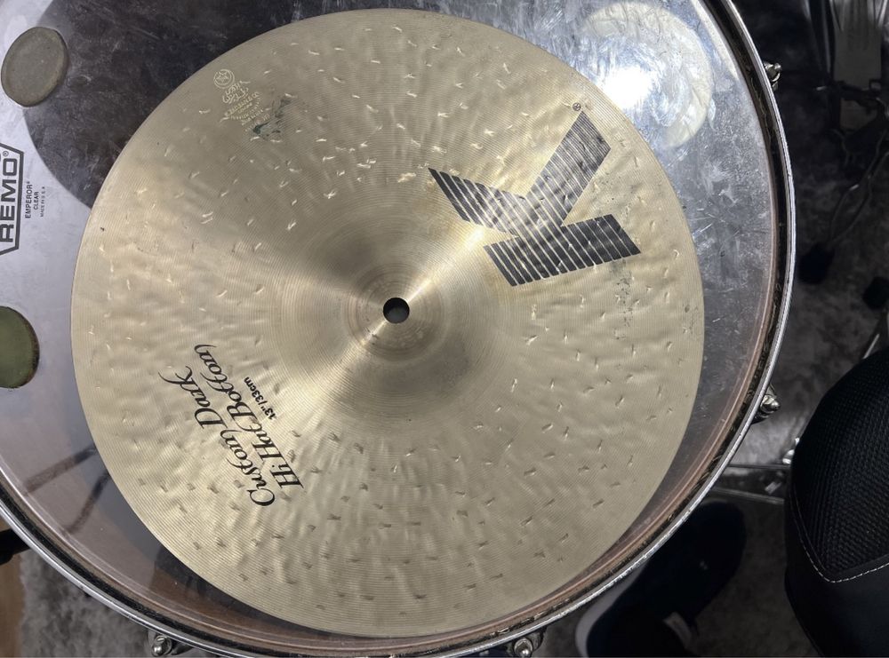 Pratos diversos Meinl/Zildjian topo de gama b20