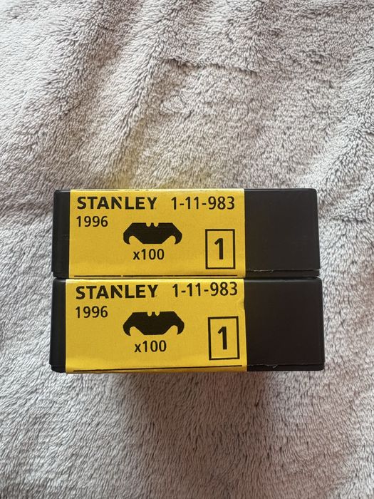 Ostrza hakowe Stanley 100 szt