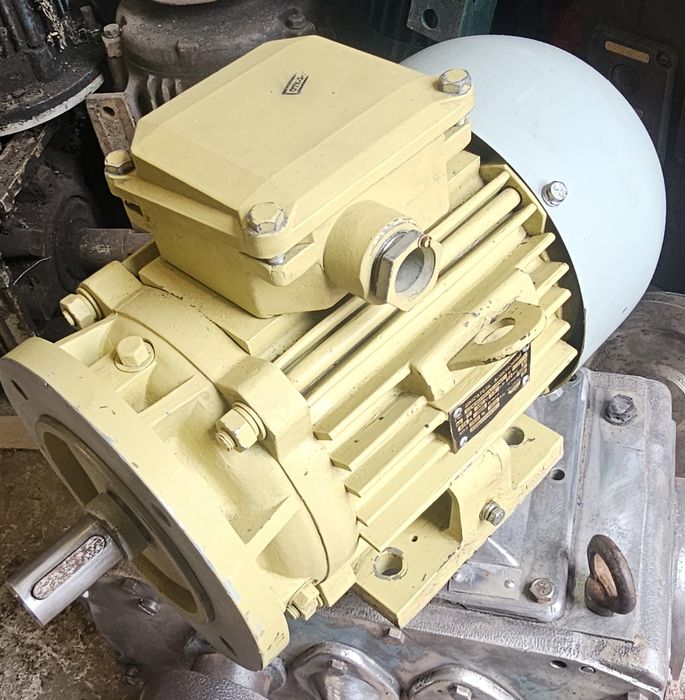 Новые лучшее качество 2дмш 1,5 квт 3000 об