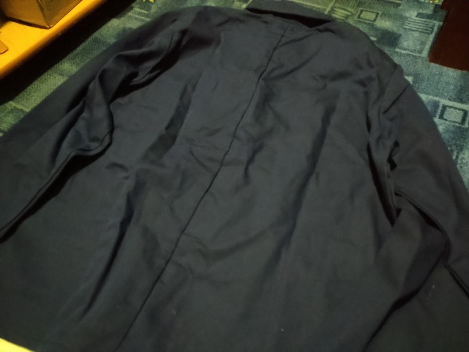 Продається спецодяг