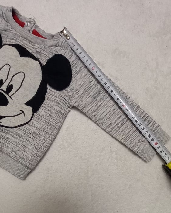 Тёплый,детский костюмчик на мальчика.На 9-12мес.