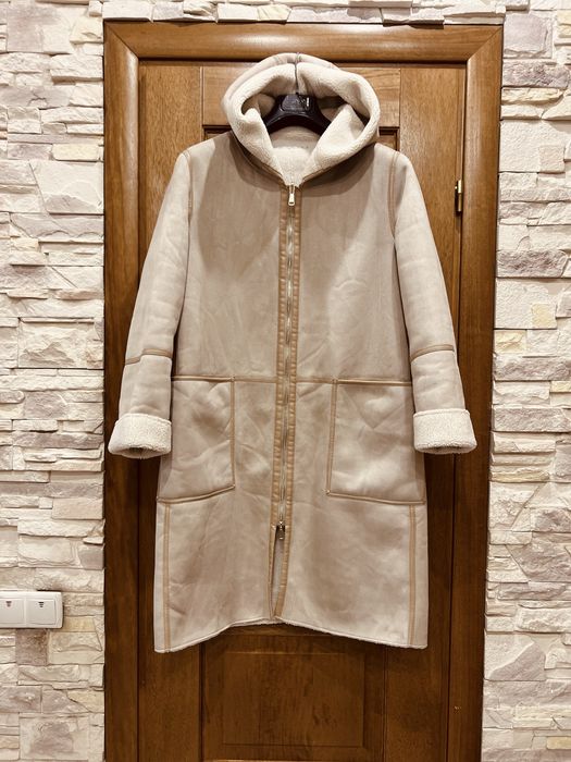 Дублёнка с капюшоном, Zara. 48-50