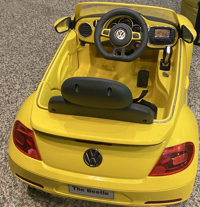 Carro  crianca w carocha amarelo