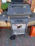 Grill gazowy grill