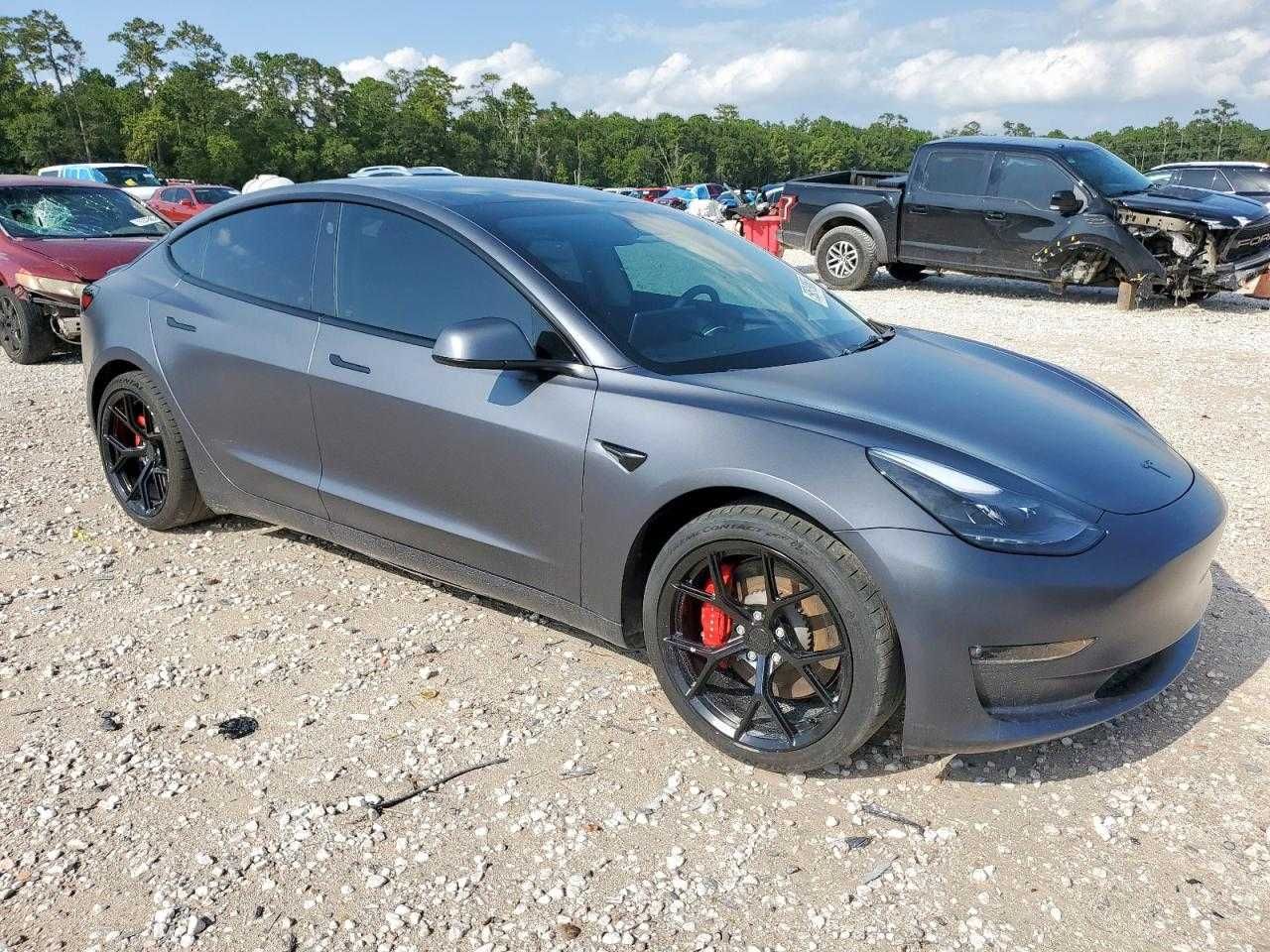 Tesla Model 3 Dual Motor Perfomance 2023
