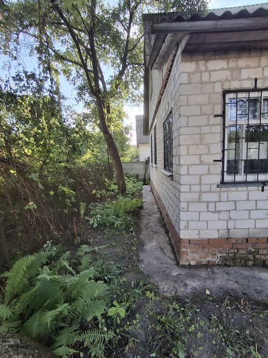 Продаж великої дачі з опаленням. Жавинка