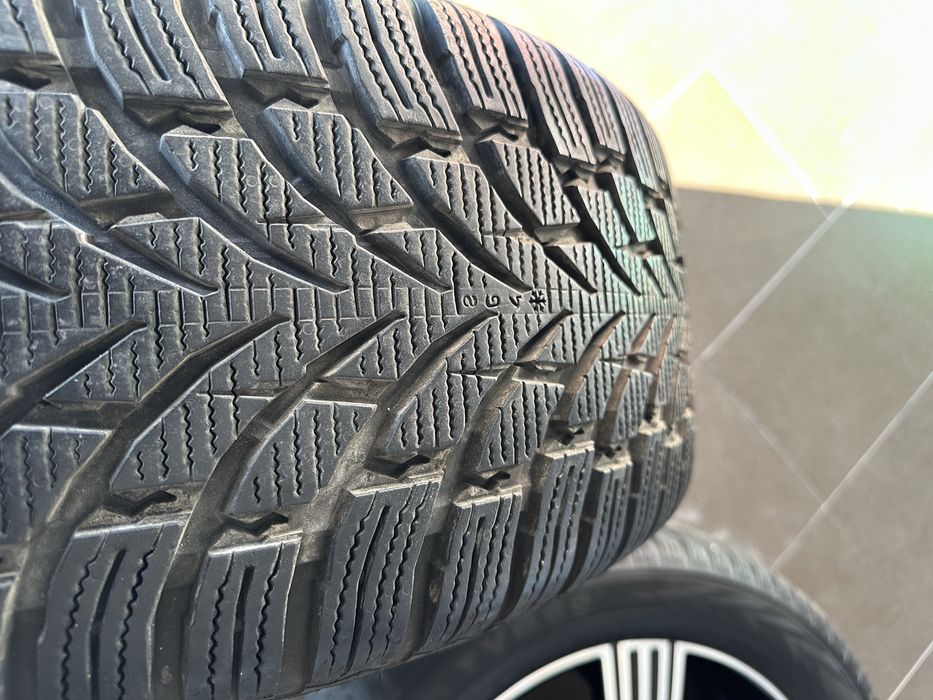 Koła zimowe 235/55R18 Nokian Volvo XC40 XC60