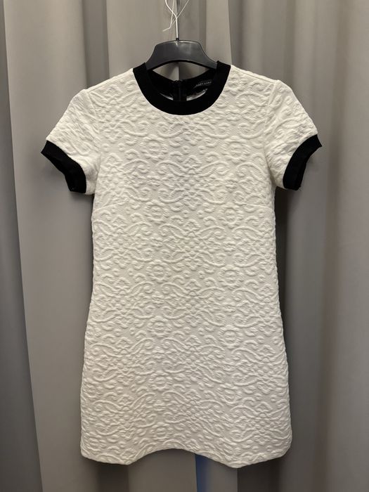 Biala sukienka ZARA