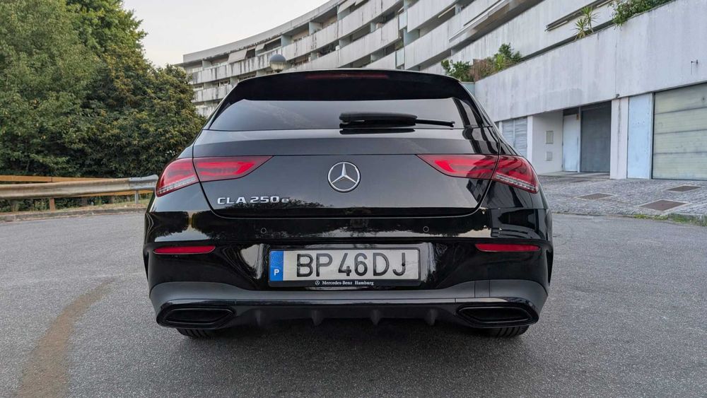 Mercedes CLA 250e SB AMG Híb./Plugin com garantia na marca até 11/2026