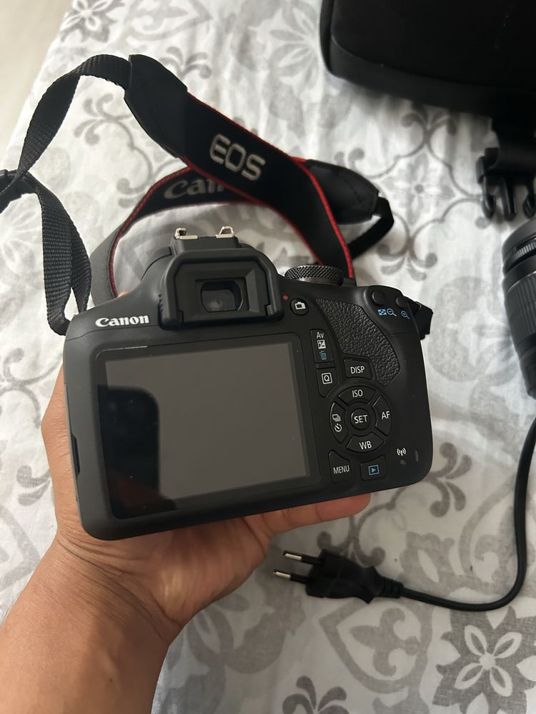 Canon 2000D with lens