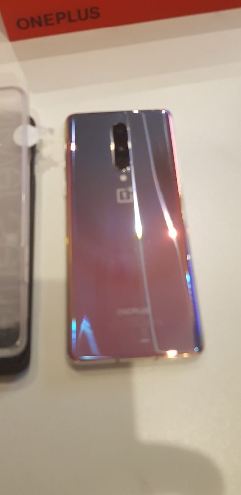 Telefon OnePlus 8 w super stanie