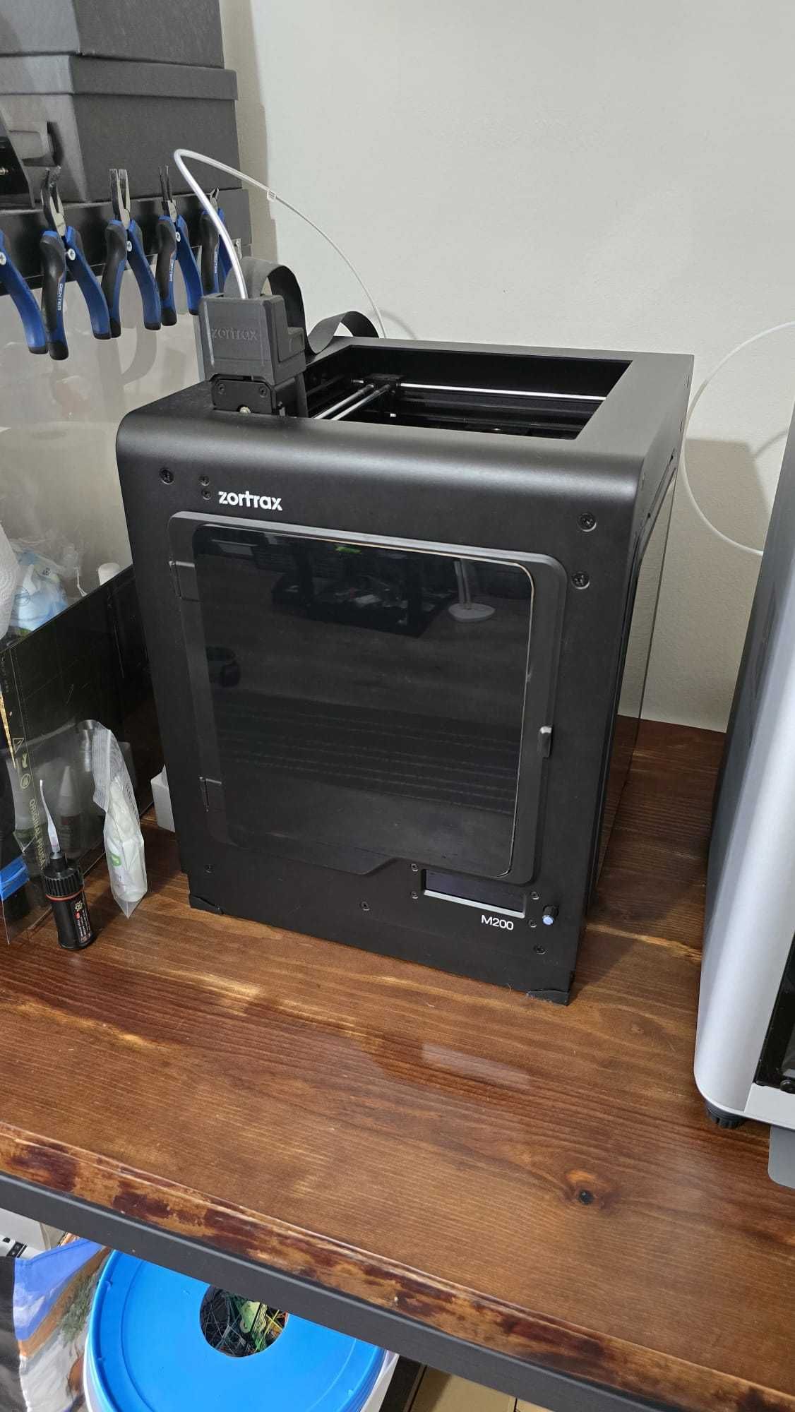 Impressora 3D Zortrax M200