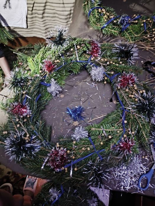 Вироби ручної роботи продаються