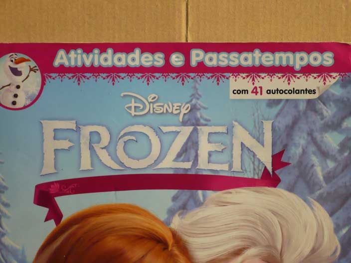 Livro de passatempos da Disney