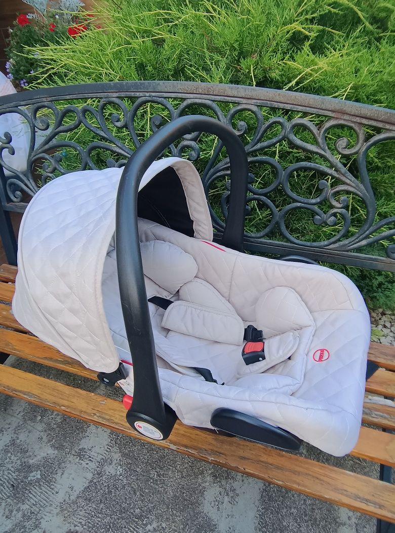 Lekki wózek dziecięcy 3w1 fotelik