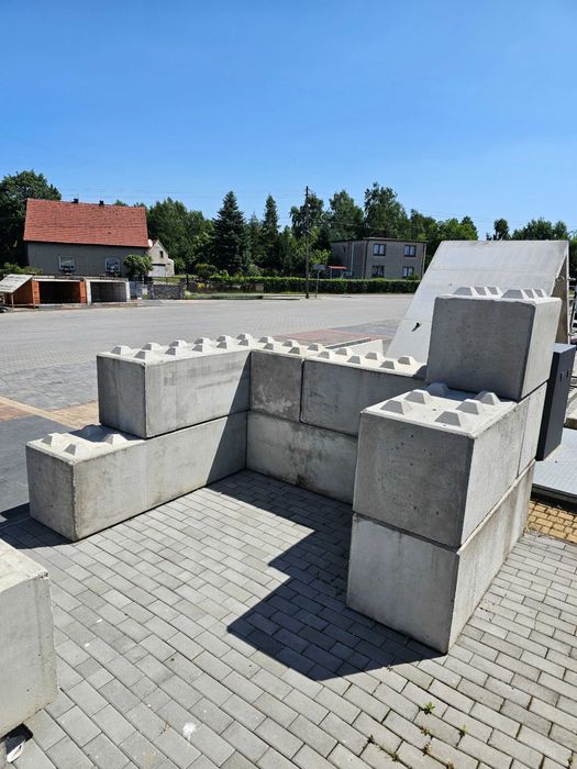 Bloki betonowe LEGO