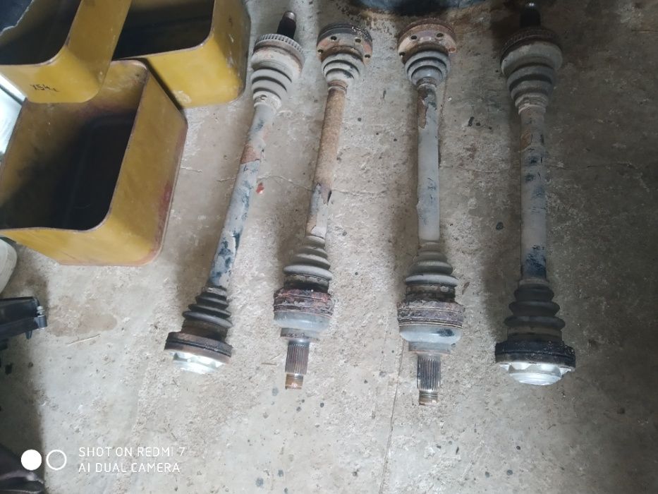 Полуось привод шрус BMW e38 e39 e46 e70 e90 530i d 525i 330i 318i