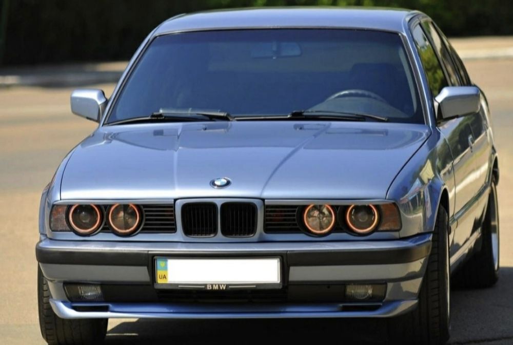 Ресницы реснички  накладки на фары BMW E30 E34 E36 E39