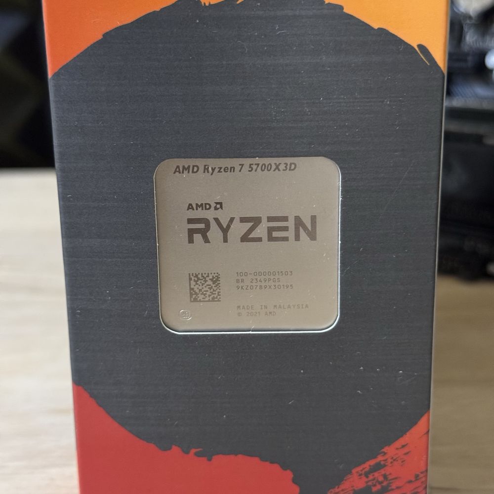 Топ комплект Ryzen 7 5700X3D, B550 Asus Tuf матенинська плата