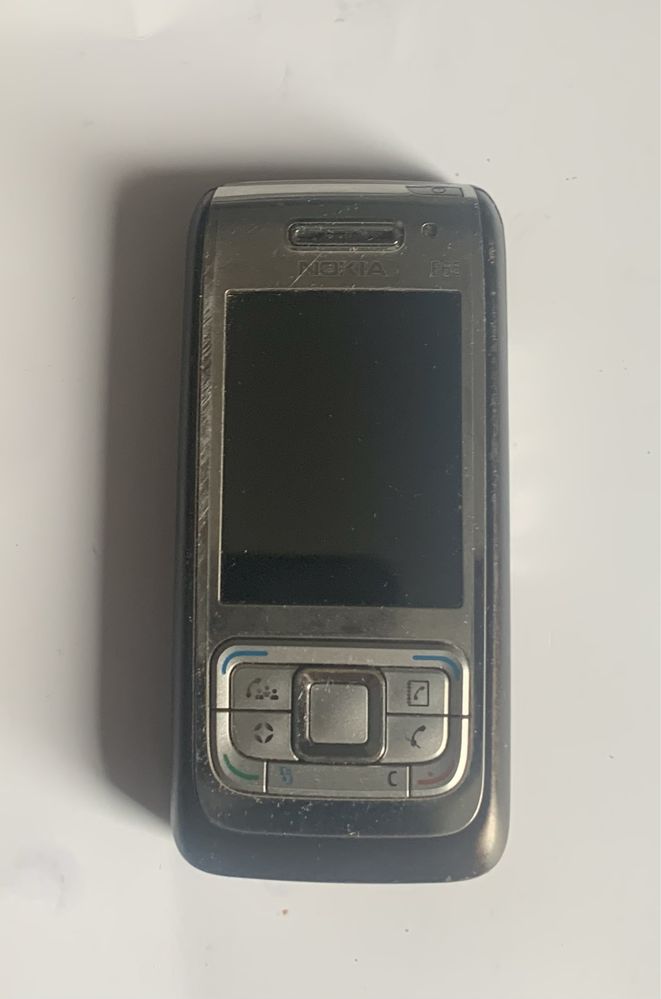 Telemóvel Nokia E65