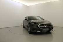 Mercedes-Benz E 300 Standard