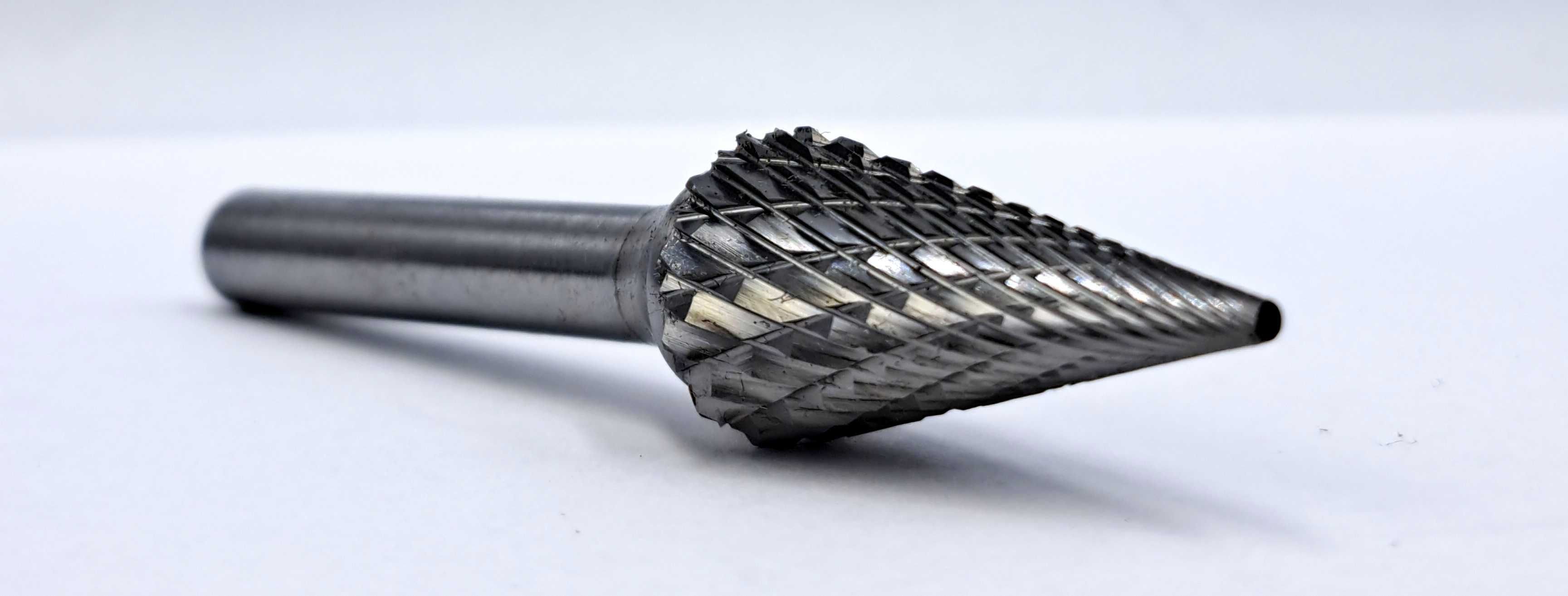 Nowy Pilnik obrotowy stożkowy ostry SKM frez do metalu 12 x 25 x 6mm