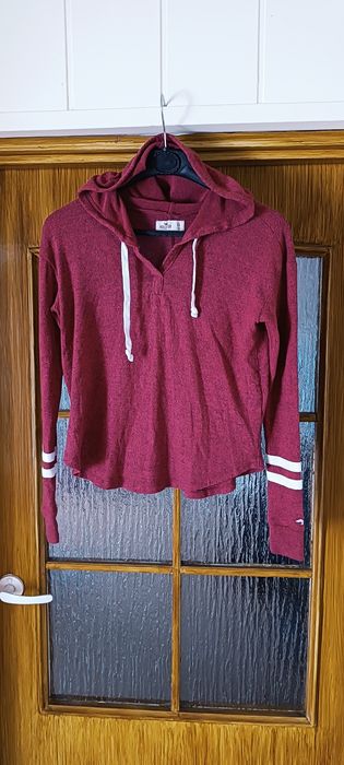 Damska bluza z kapturem Hollister