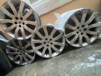 2 jantes de range rover sport