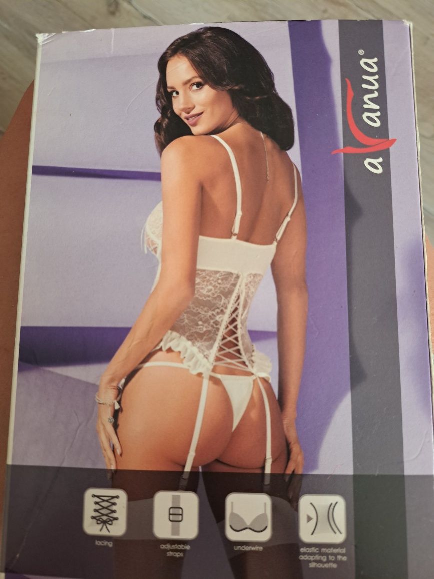 Komplet gorset i stringi