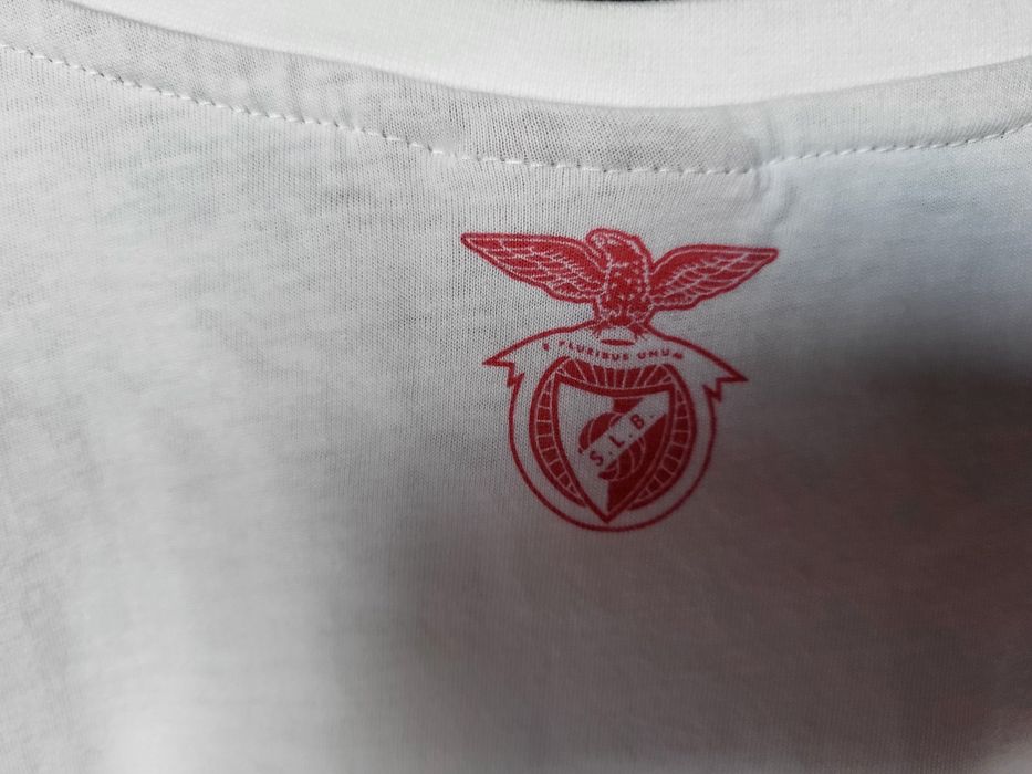 T-shirt branca Benfica -tamanho M