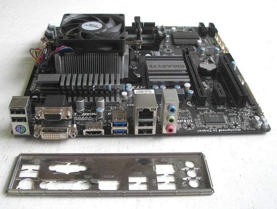 6 ядер! Комплект сокет АМ3+ (AMD FX-6300 + топовая мат.плата)