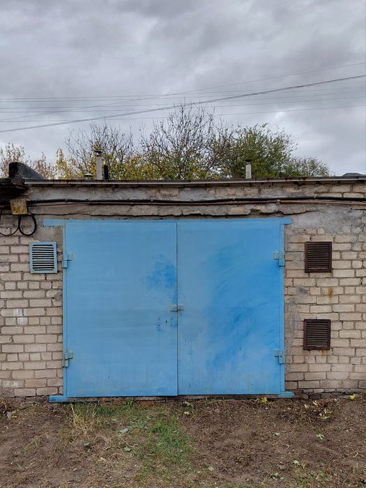 Продам гараж в  кооперативі Радіоприлад (Радиоприбор) Калантировка.