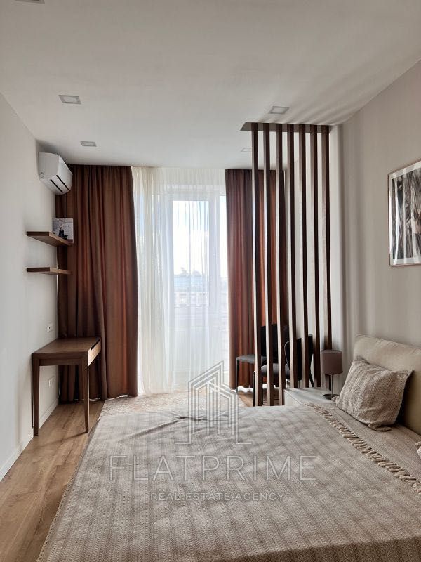 Продаж 2к квартири Royal Tower, Саксаганського 37К, центр