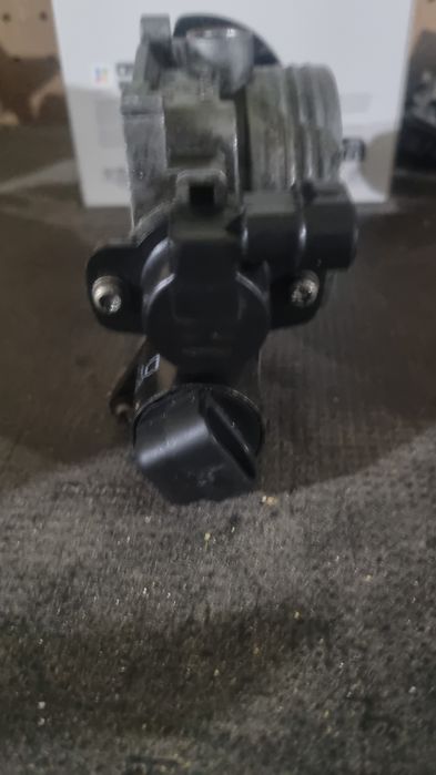 Borboleta peugeot 106 gti