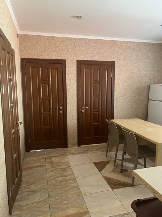 Посуточно комнаты , номера ,апартаменты , ГЕНЕРАТОР есть