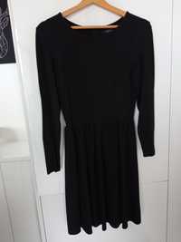 Czarna wiskozowa sukienka z długim rękawem Mohito xs