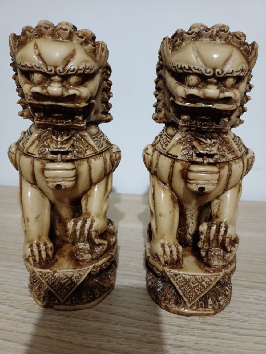 Cães de Fo em marfinite