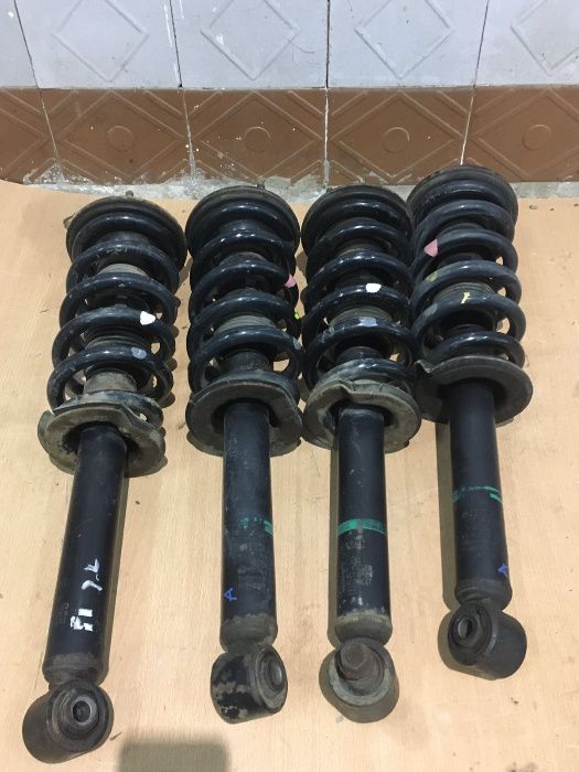 Амортизатор Пружина Стойка Mitsubishi Pajero Wagon III IV Паджеро 3 4