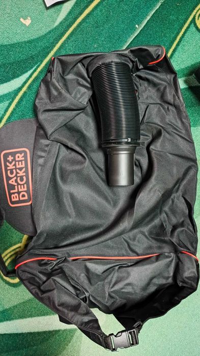 Продам садовий пилосос Black Decker BEBLV300