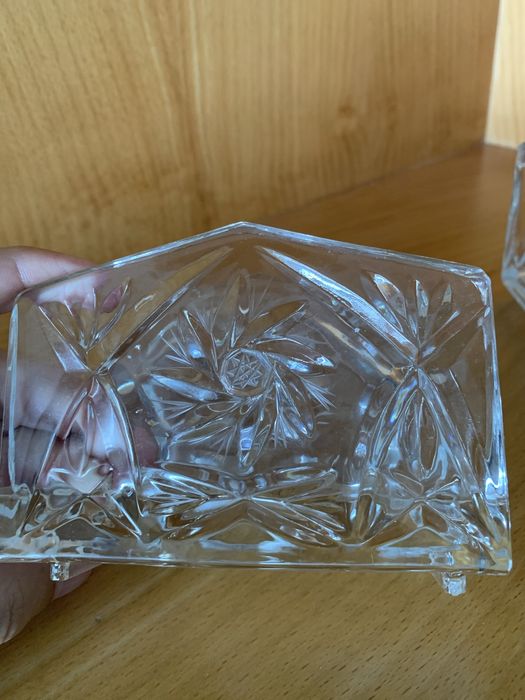 2 Suportes de vidro cristal, para guardanapos.