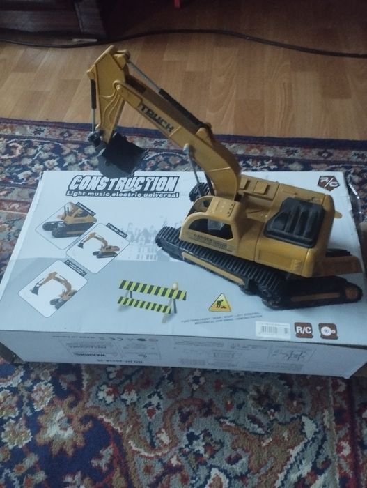 Екскаватор інтерактивний