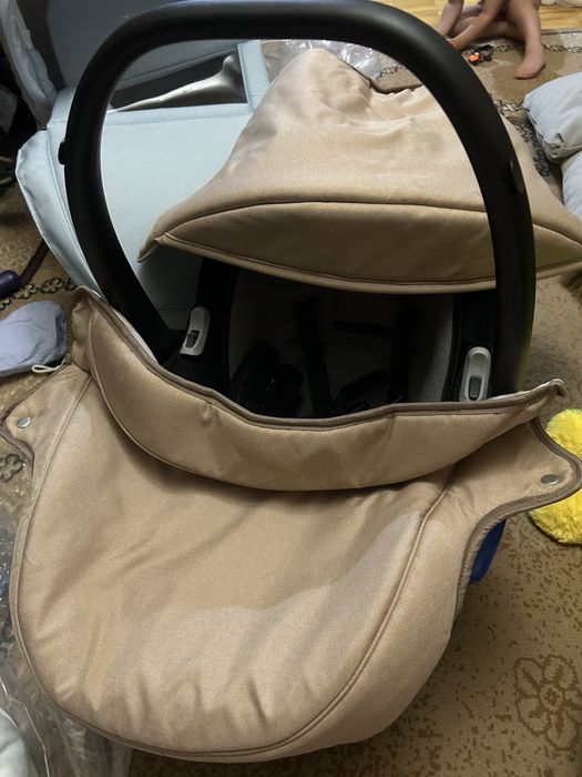 Автокрісло до адамекс Adamex