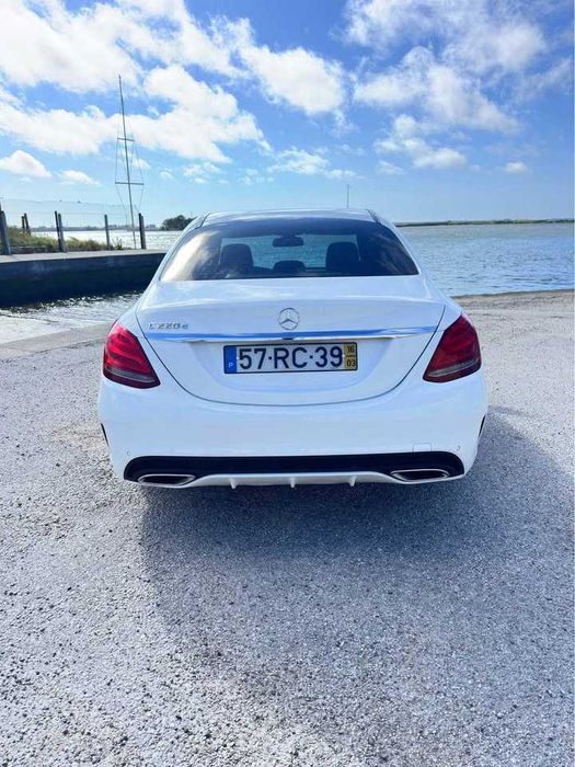 Mercedes c220 Amg-Line unico 2016