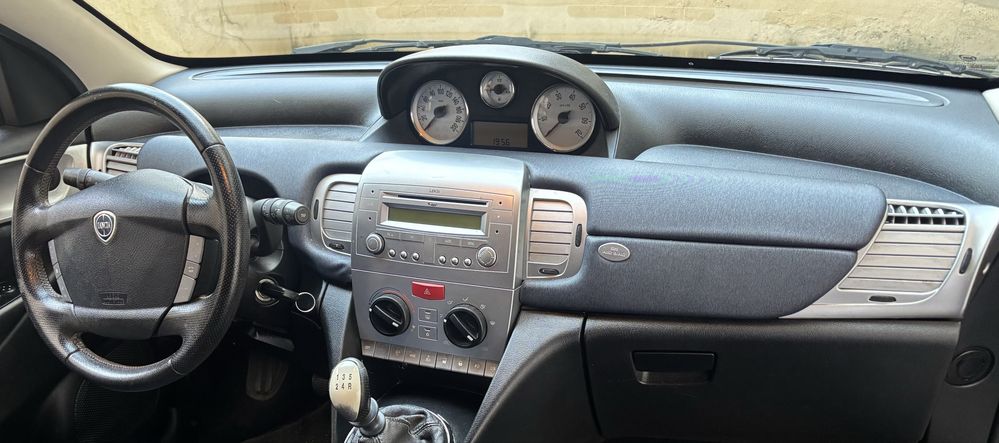 Lancia Ypsilon 1.2 Oro 57X 190Milkm