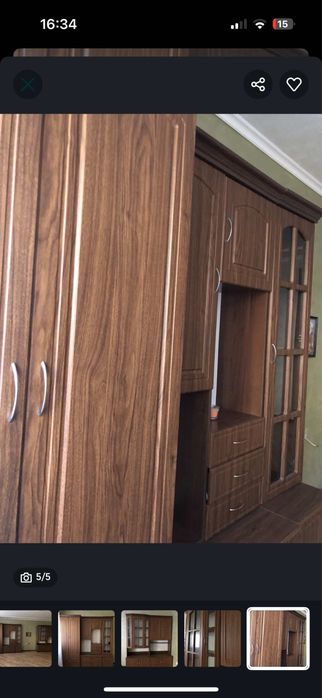 Меблі для вітальні , в гарниму стані